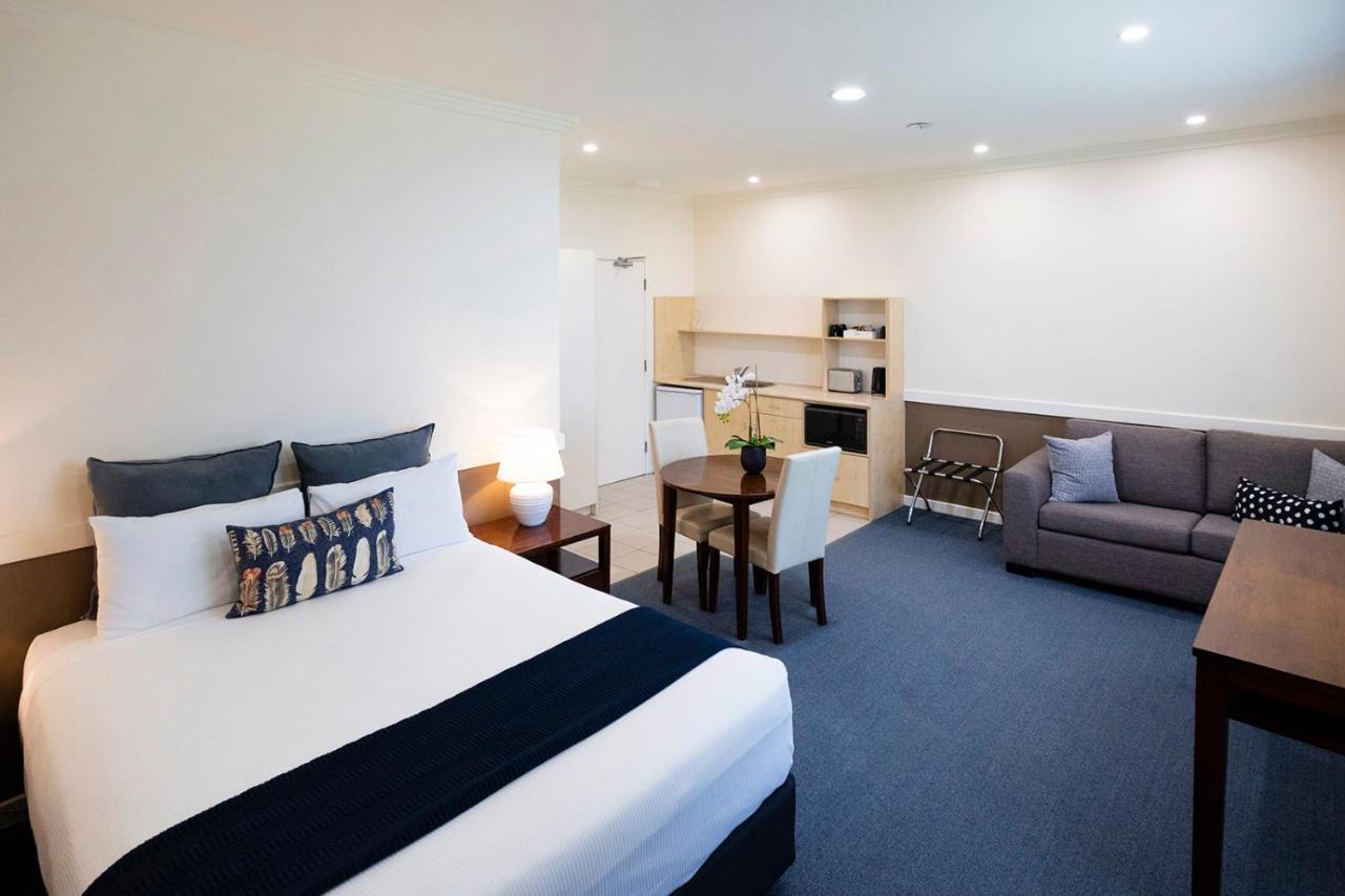 Hawkesbury Race Club Motel Windsor Ngoại thất bức ảnh