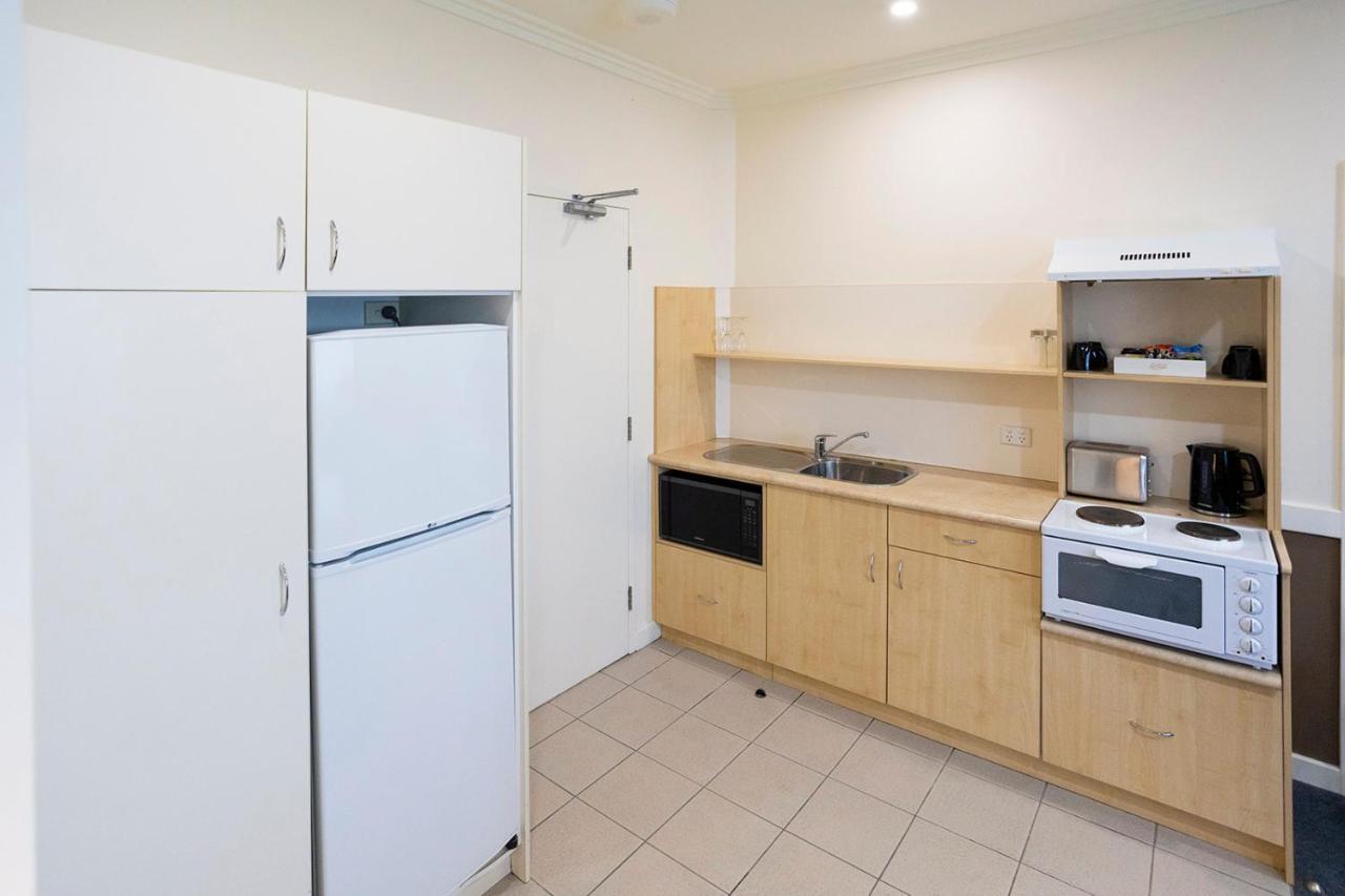 Hawkesbury Race Club Motel Windsor Ngoại thất bức ảnh